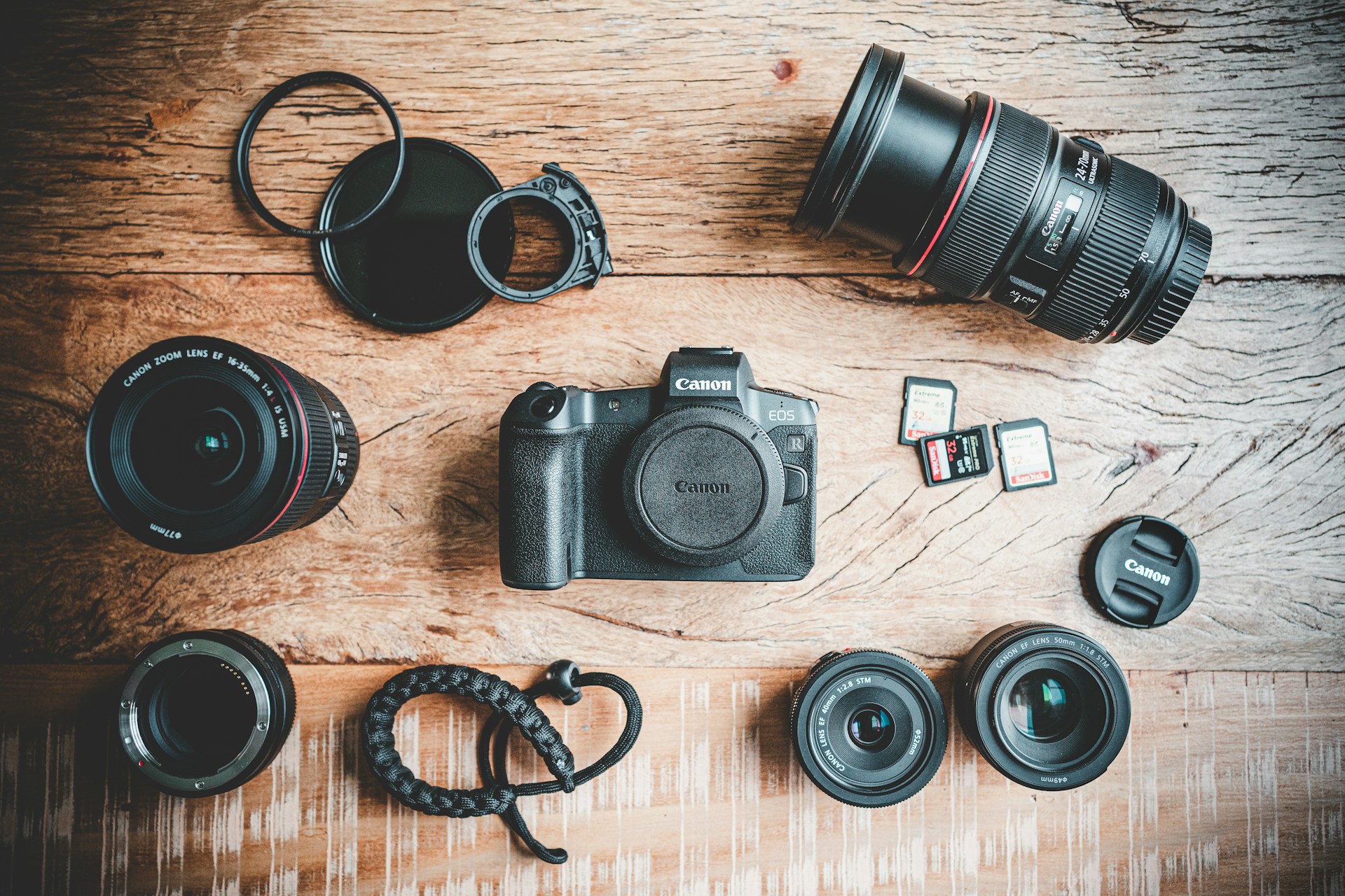 rafael-leao-Dfa-zPnTJio-unsplash