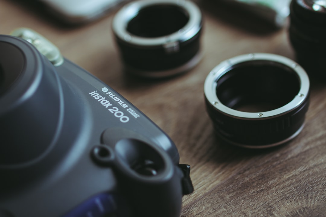Unconventional Photography Gear: Exploring Creative Tools Beyond the Norm Unconventional Photography Gear: Exploring Creative Tools Beyond the Norm